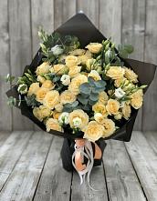 Букет цветов из:  Розы и Лизиантусы в Шолохово
