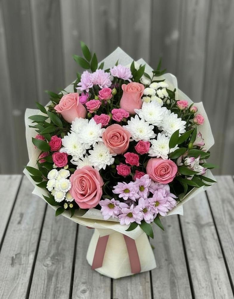 Букет цветов из: Альстромерии, Гвоздики, Розы и Хризантемы в Шолохово