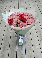 Букет цветов из:  Альстромерии #REPLACE_PRED# Шолохово
