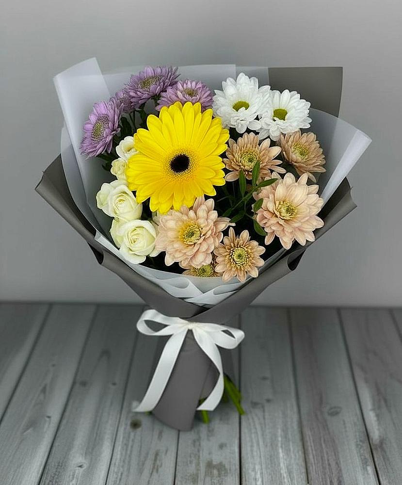 Букет цветов из: Розы, Герберы и Хризантемы в Шолохово