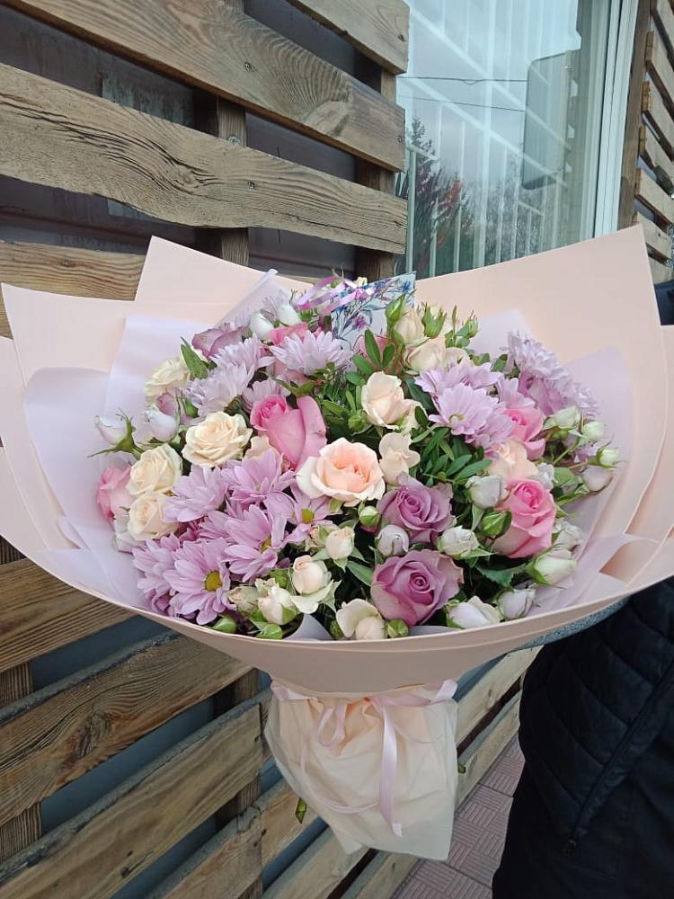 Букет цветов из: Розы и Хризантемы в Шолохово