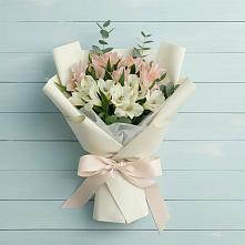 Букет цветов из:  Альстромерии #REPLACE_PRED# Шолохово
