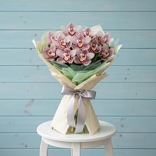 Букет цветов из:  Орхидеи и Розы в Шолохово