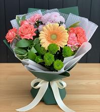 Букет цветов из:  Гвоздики, Розы, Герберы и Хризантемы #REPLACE_PRED# Шолохово