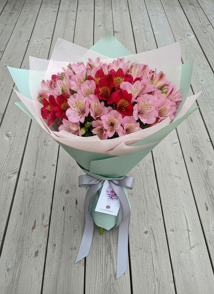 Букет цветов из: Альстромерии в Шолохово