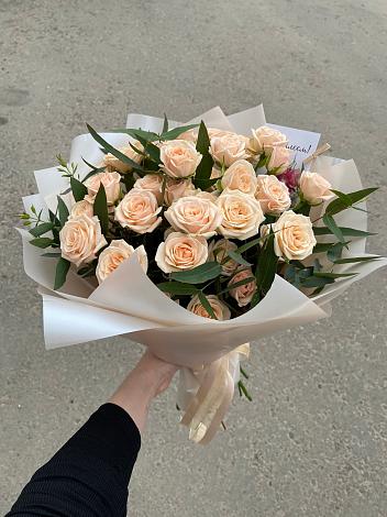Букет Кремовые розы Латте в Шолохово
