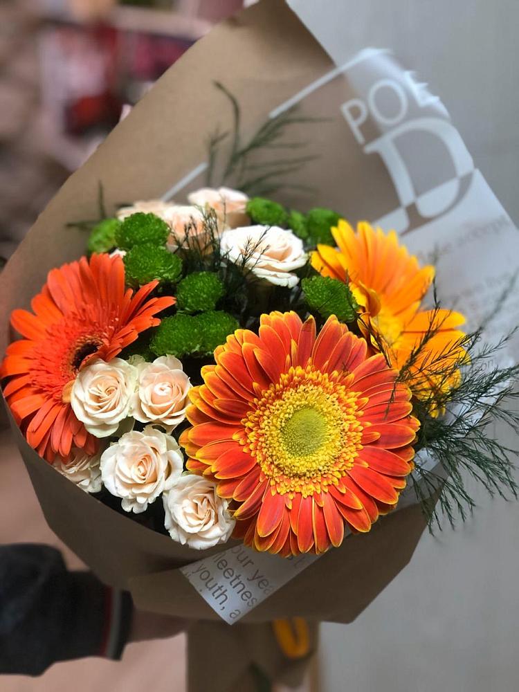 Букет цветов из: Герберы, Хризантемы и Розы в Шолохово